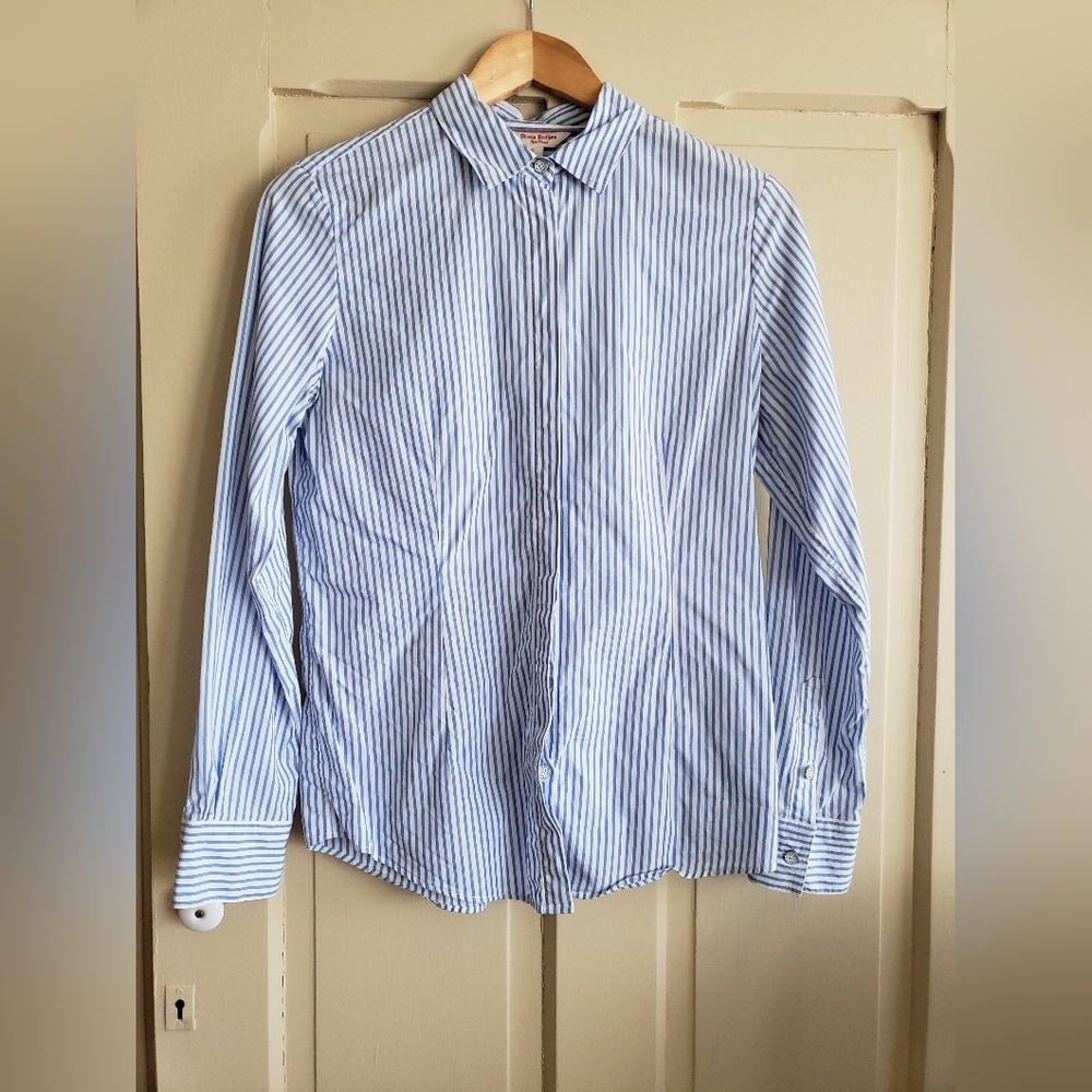 Brooks Brothers dress shirt, blue and qhite stripes, size 6